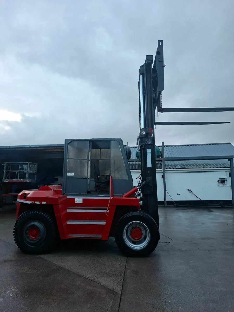 Linde Forklift - Image 1