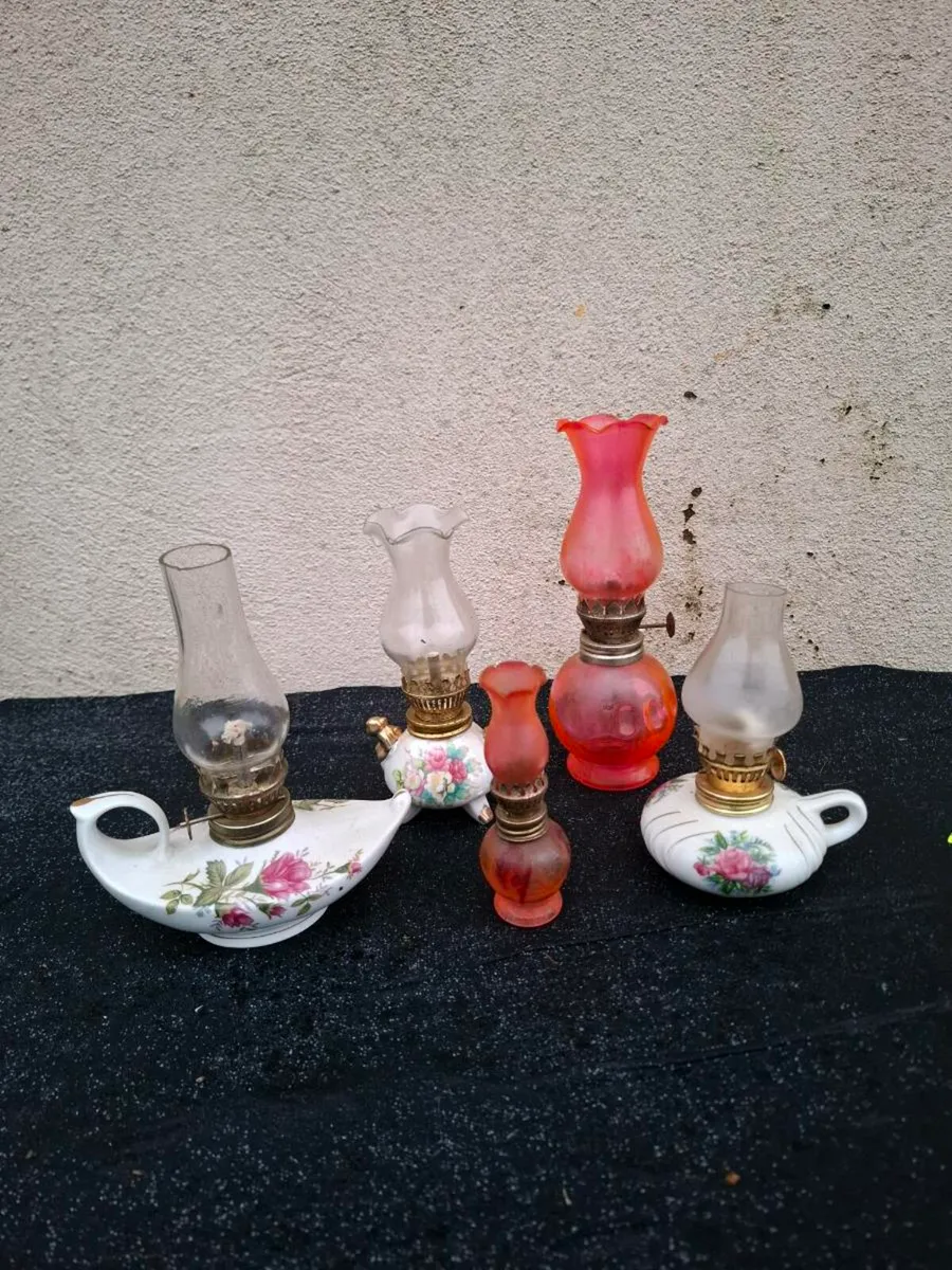 Lot of small oil lamps - Image 2