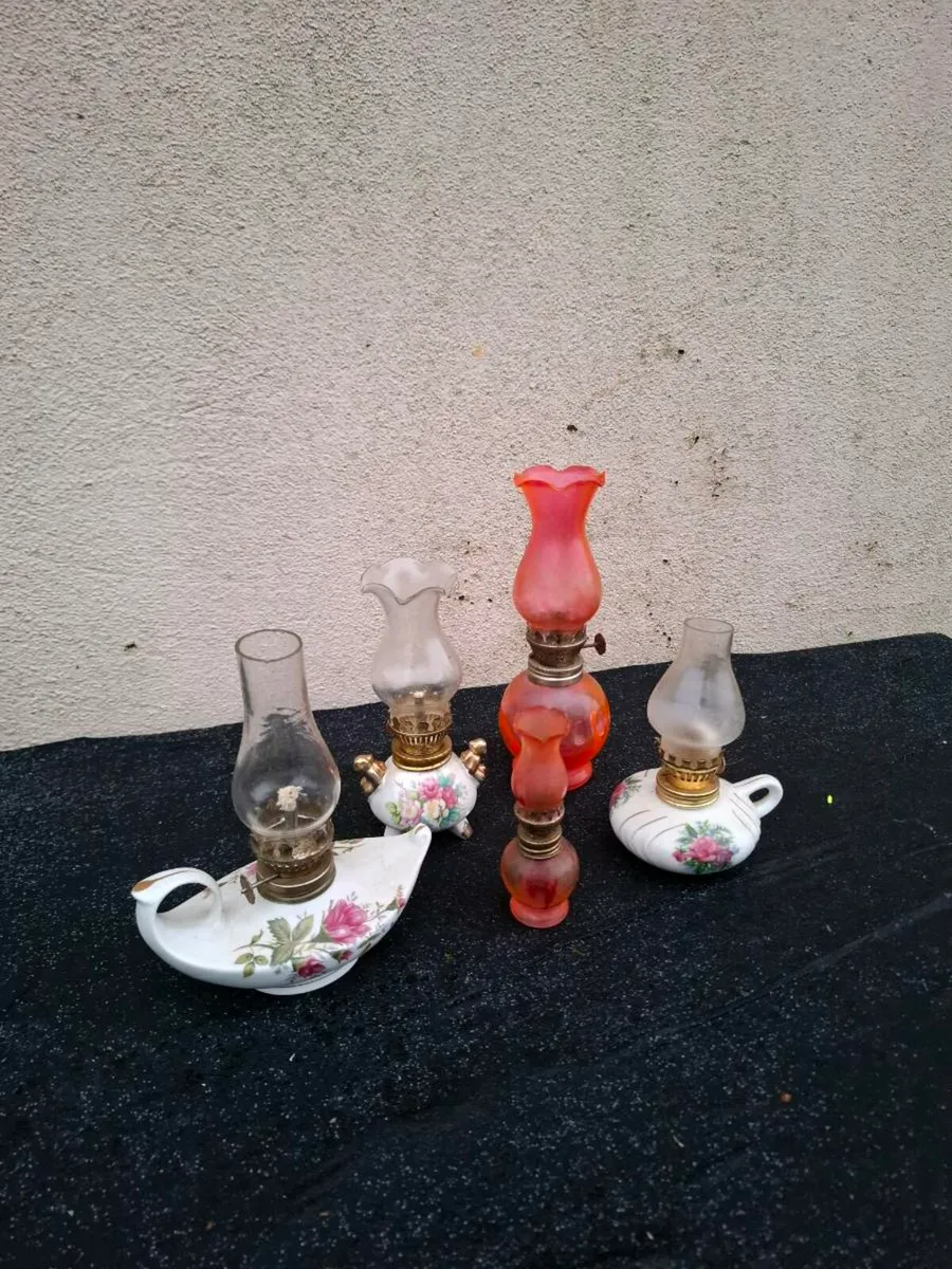 Lot of small oil lamps - Image 3