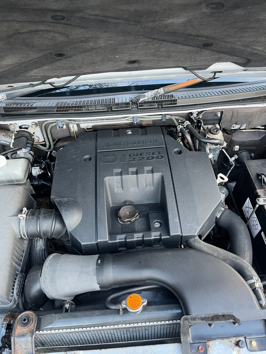 3.2 pajero - Image 3