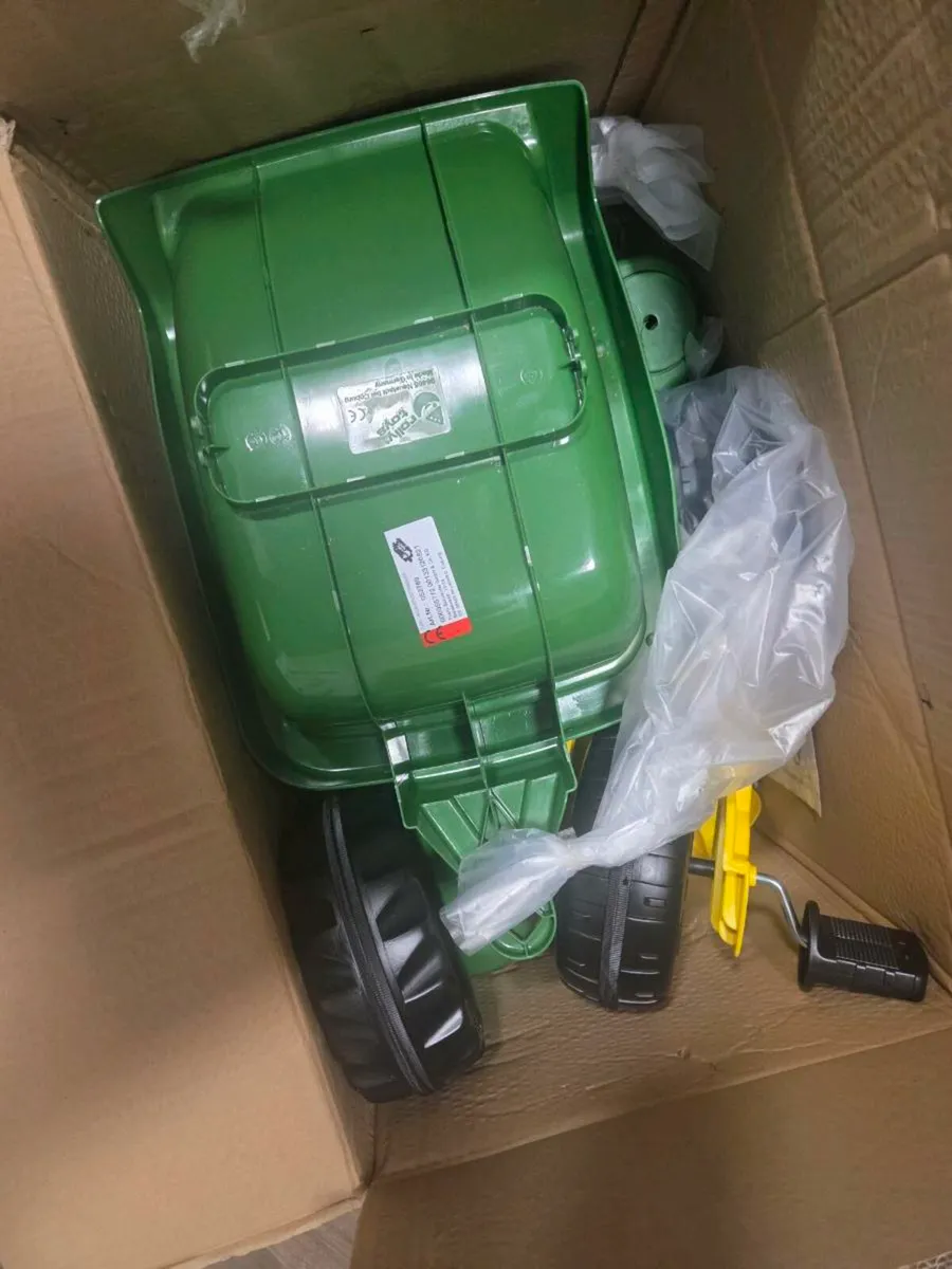 Kids John Deere tractor - Image 2