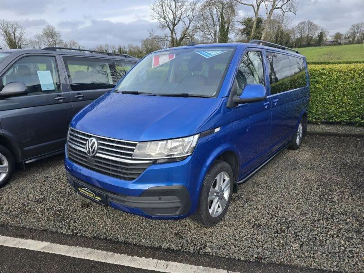 Volkswagen Transporter Shuttle SE Long Wheelbase