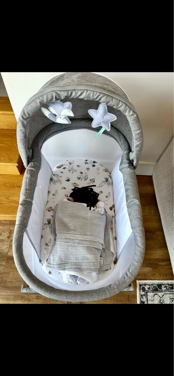 Cot/Cradle - Image 1