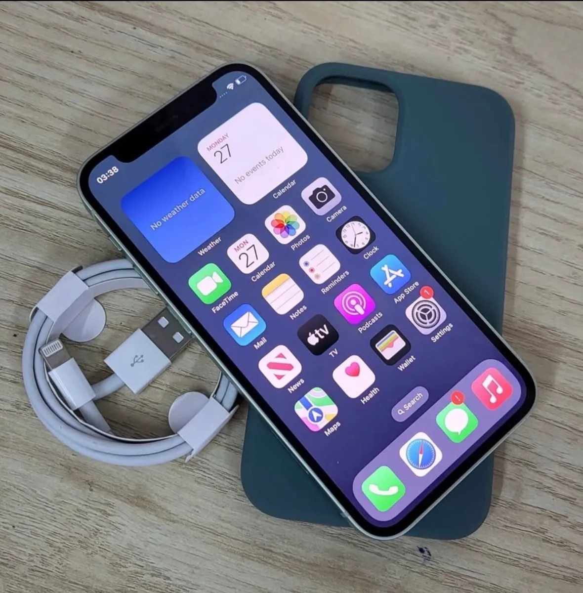 iPhone 12 (mini) - Image 2