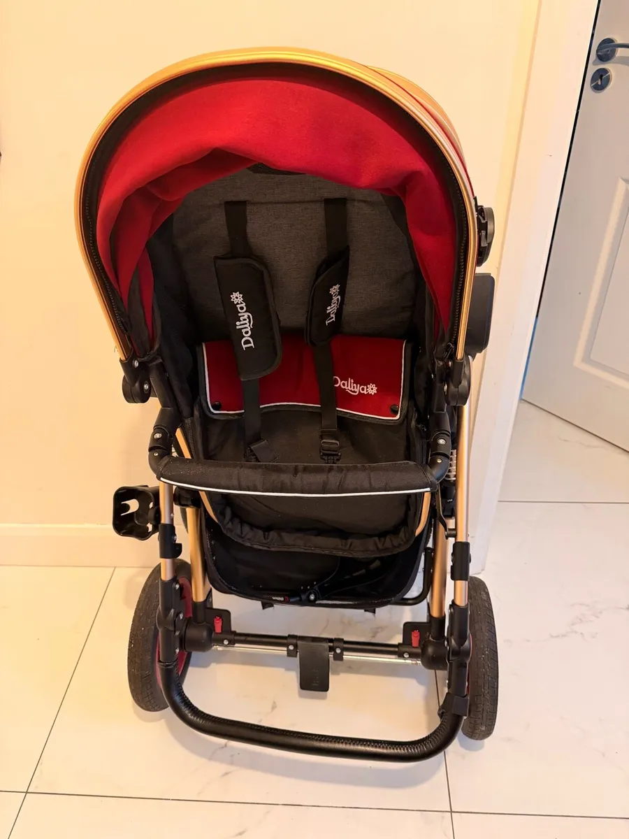 Baby pram - Image 1