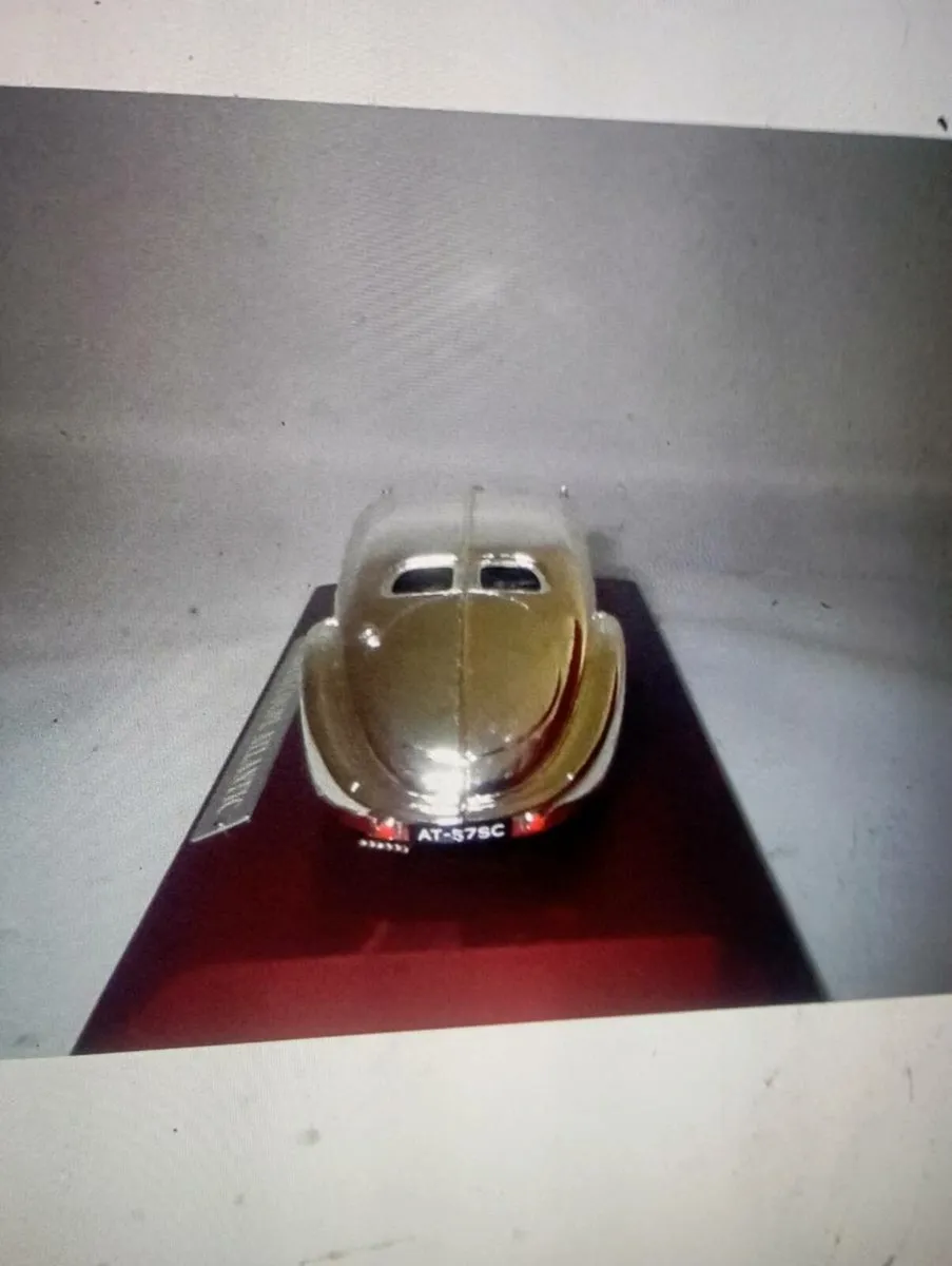 ATLAS VERLAG BUGATTI COUPE SILVER PLATED - Image 2