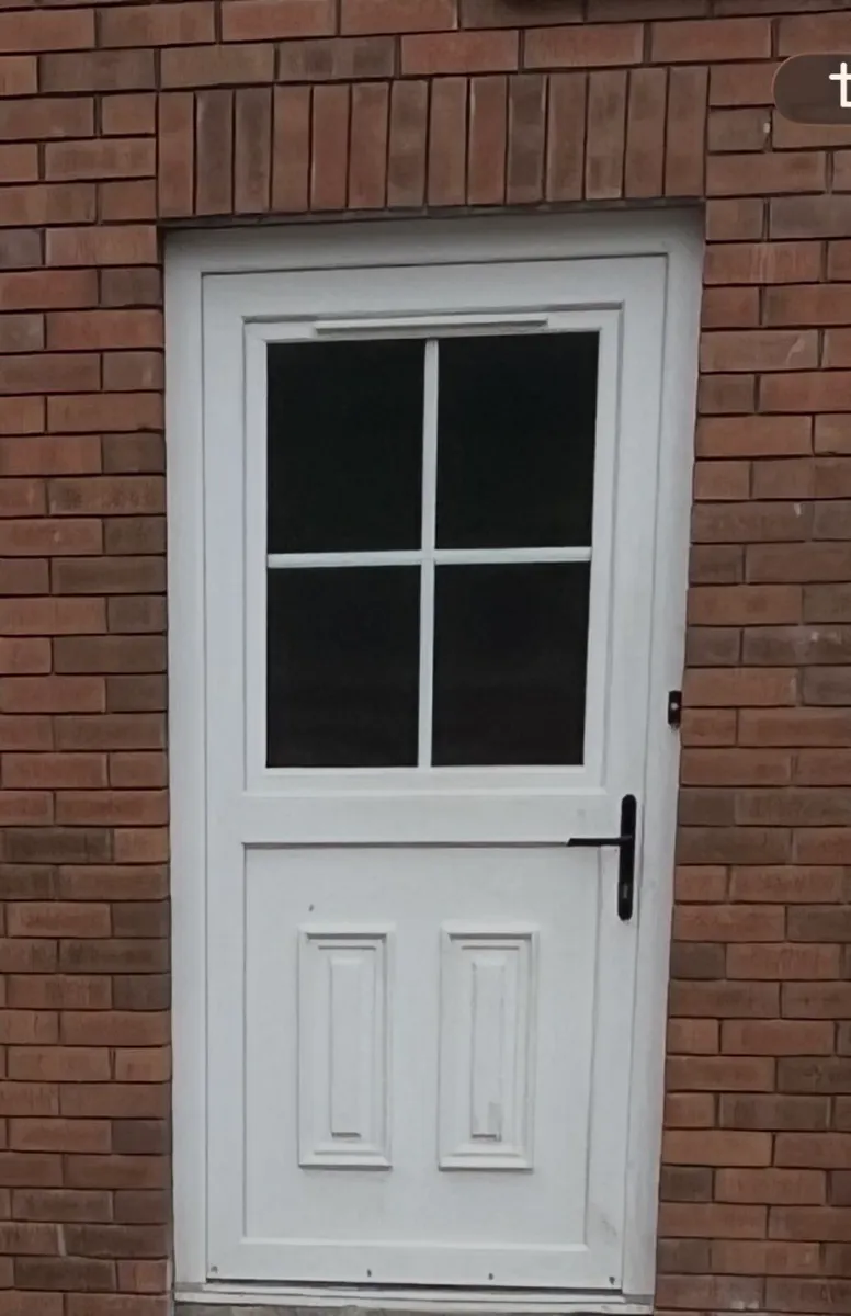 Radiators Oak doors & pvc door - Image 2