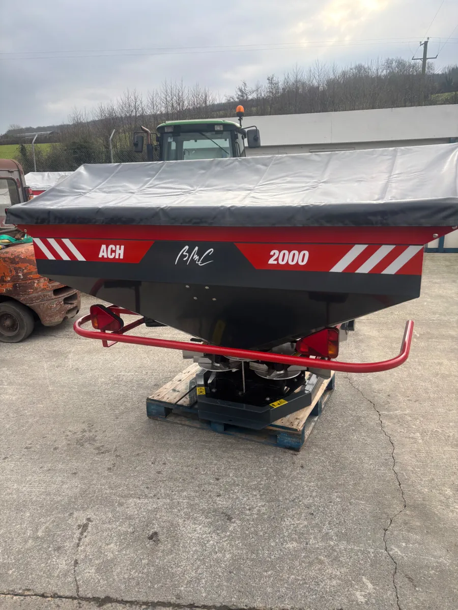 FULL RANGE OF BMC SPREADERS - Image 1