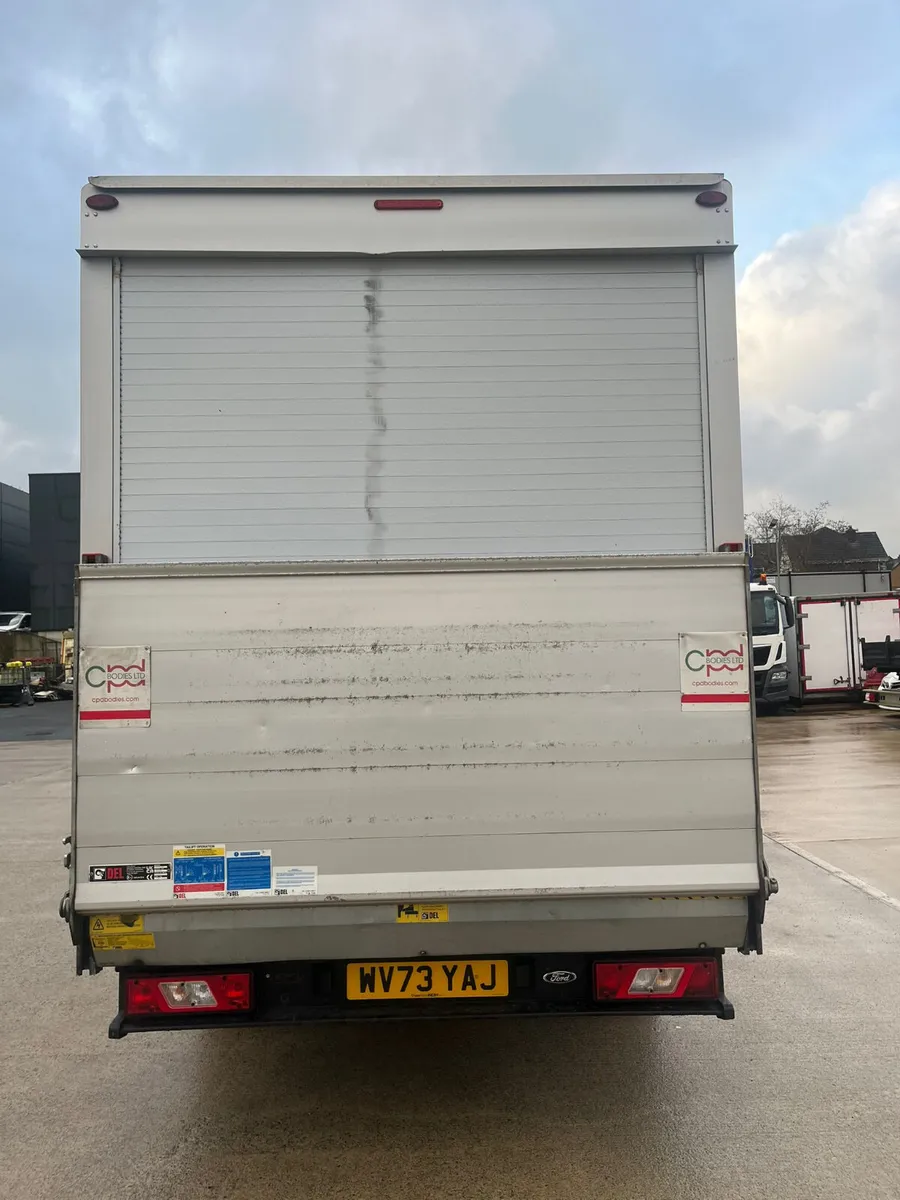 September 2023 Ford Transit 350 Luton - Image 4
