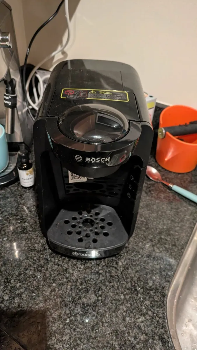 Tessimo machine with pods - Image 2