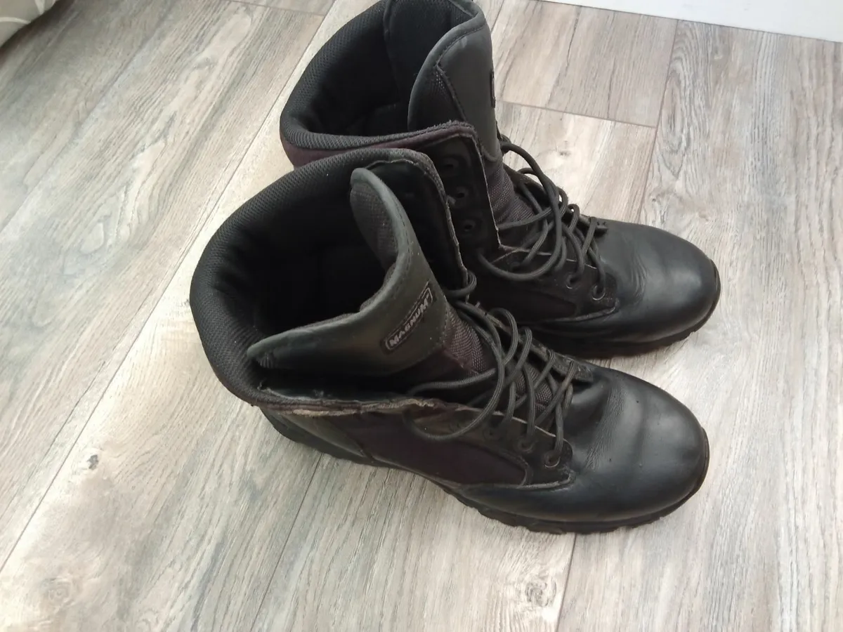 Magnum Brand Men's Boots. - Image 3