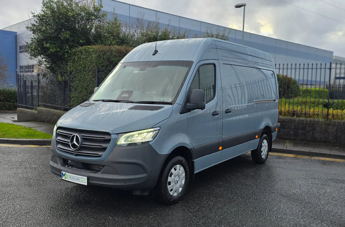 Sprinter 319/36 Select Auto - Top Spec 190bhp - Image 3
