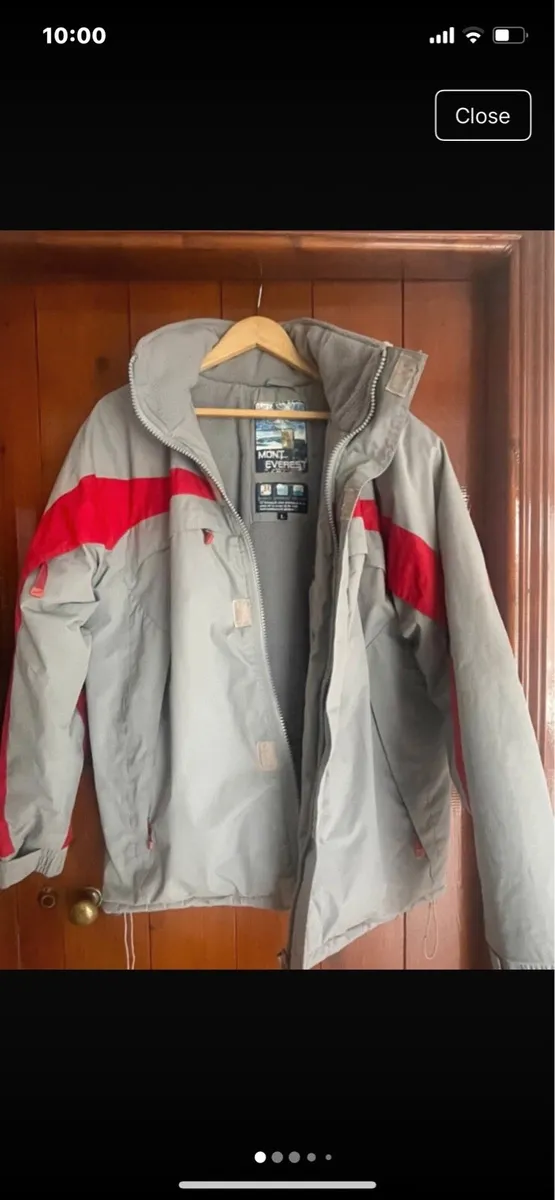 Ski jacket - Image 1
