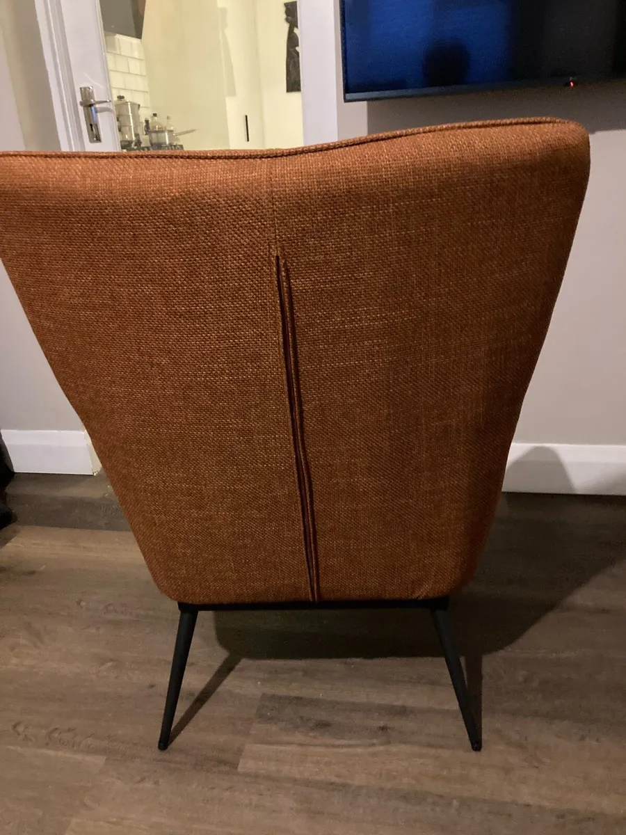 Wingback armchair - Image 3