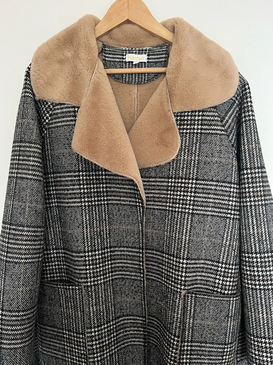 New Naoise warm coat - Image 1