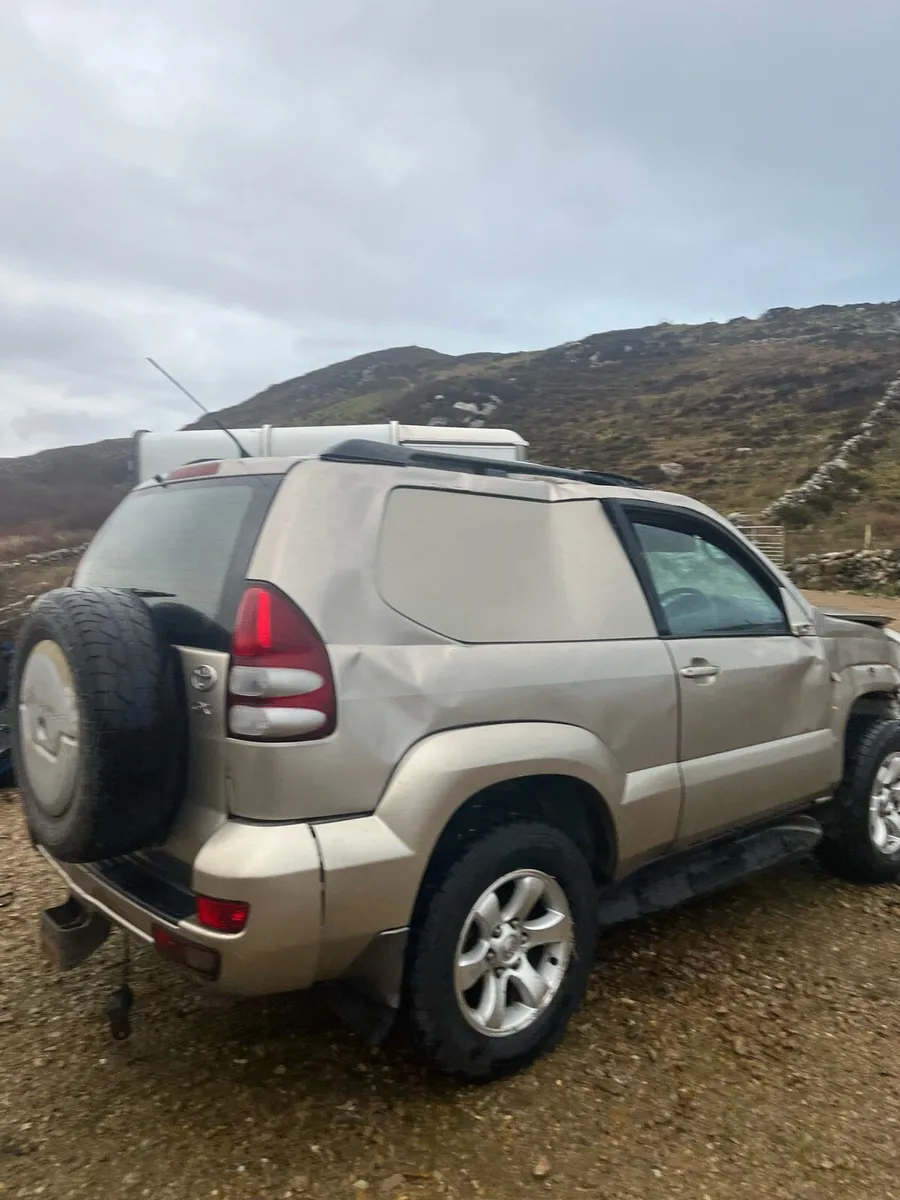 Toyota Land Cruiser - Image 4