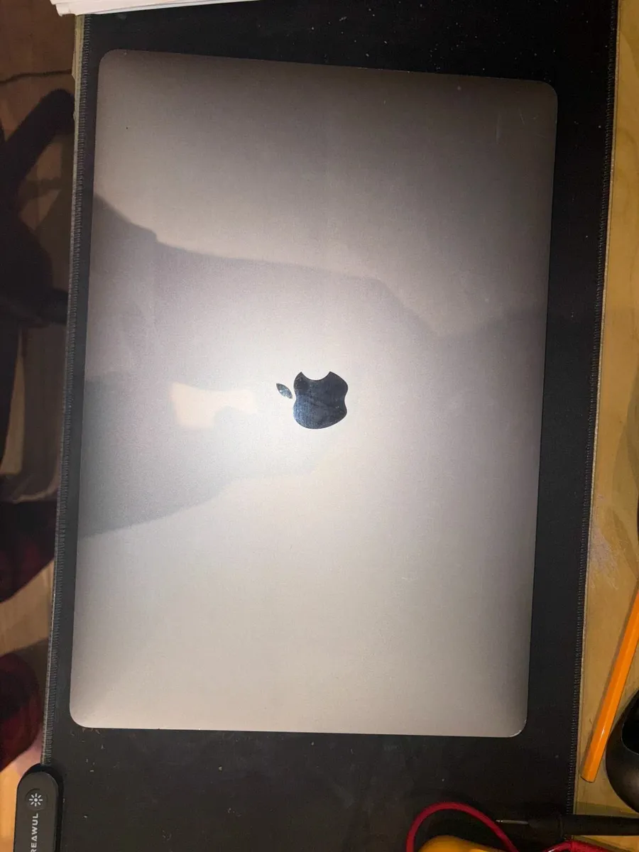 MacBook Pro 16-inch (2019) – i7, 16GB RAM, 500GB S - Image 1