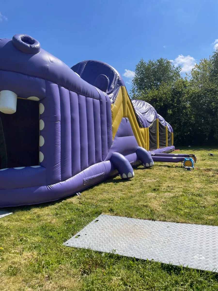 Bouncing castle - Image 3