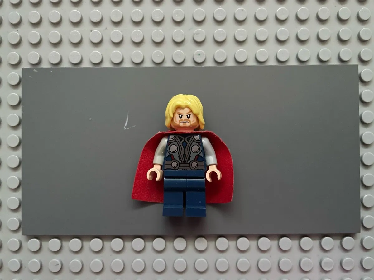 lego super heroes sh0018 Thor minifigure - Image 1