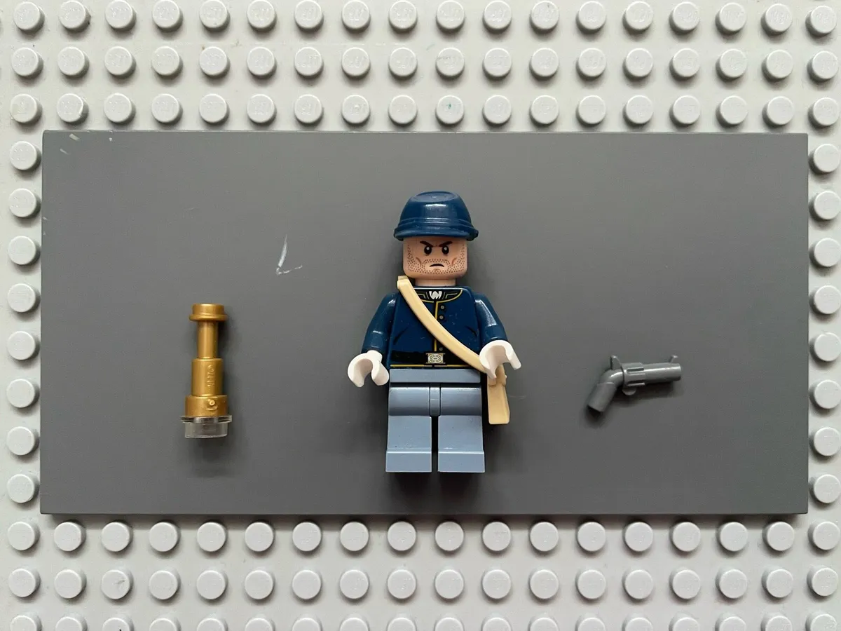 lego Lone Ranger tlr020 Cavalry Soldier minifigure - Image 1