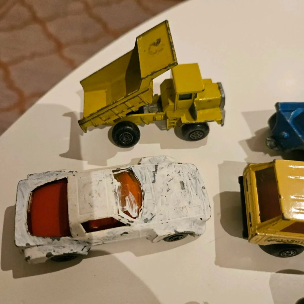 Collectibles - Image 4