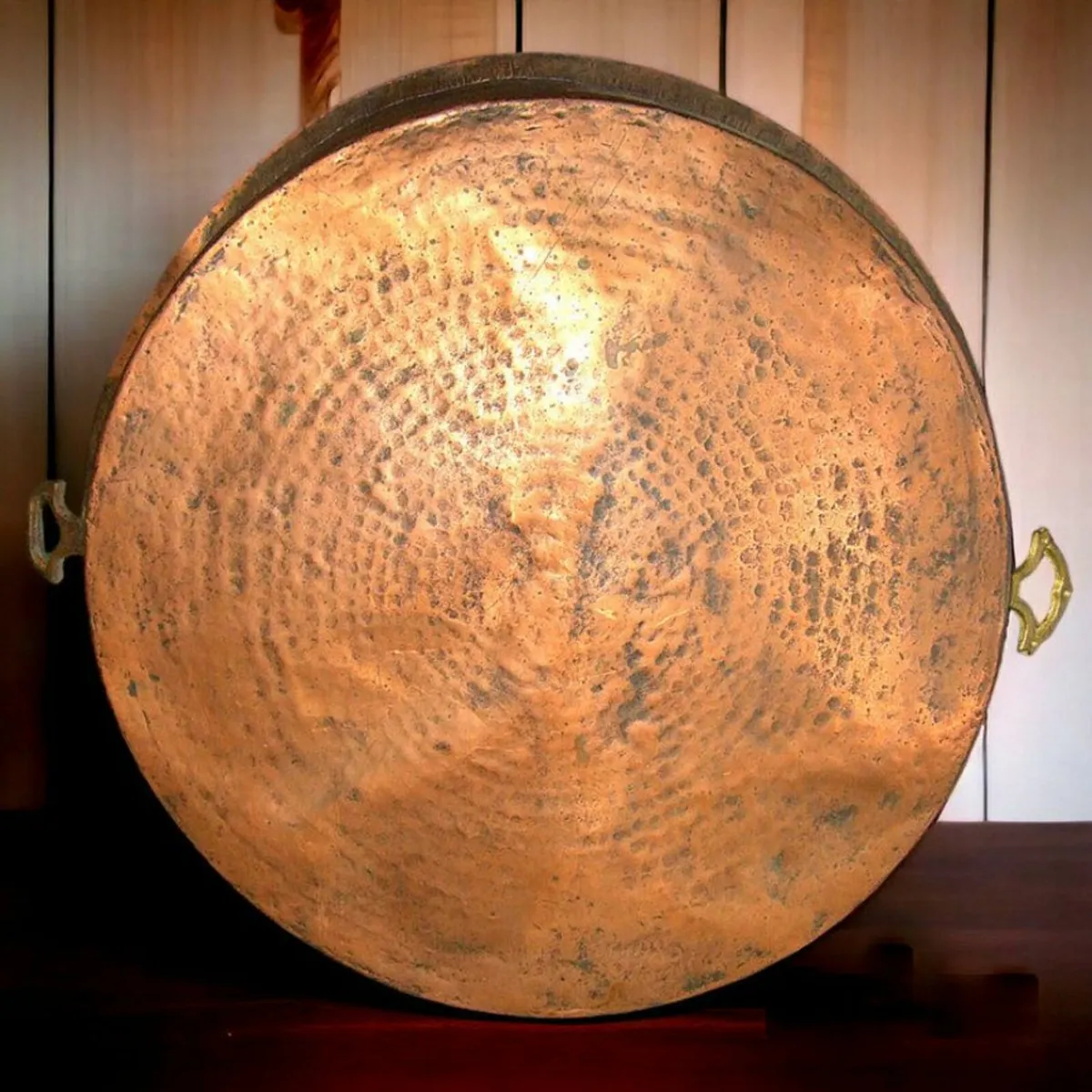 Large Vintage Copper Pan with Brass Handles - Image 4