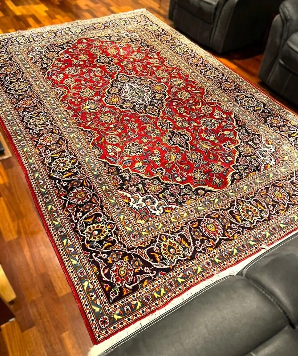 Large Persian Kashan Hand-Knotted Wool Rug 298cm x 207cm (9'9" x 6'9") - Image 1
