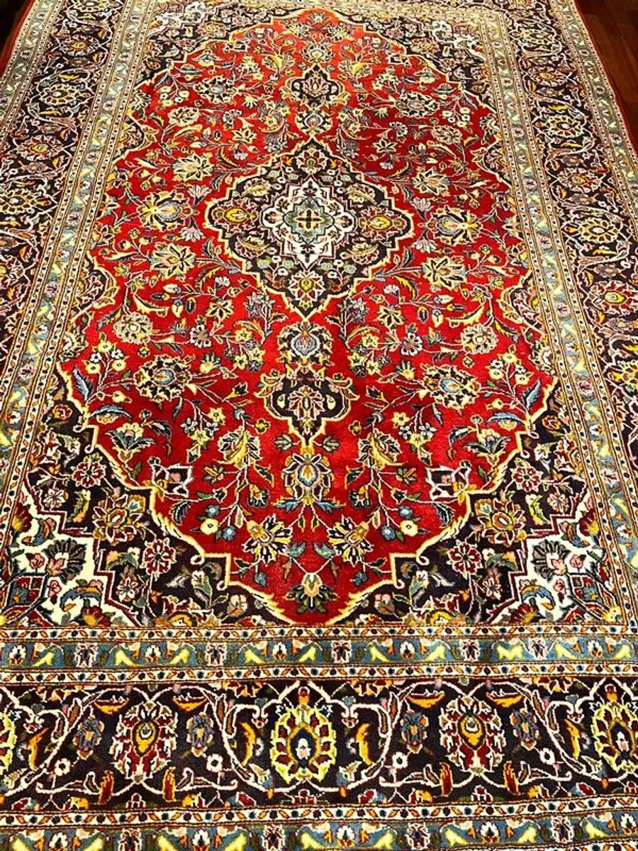 Large Persian Kashan Hand-Knotted Wool Rug 298cm x 207cm (9'9" x 6'9") - Image 2