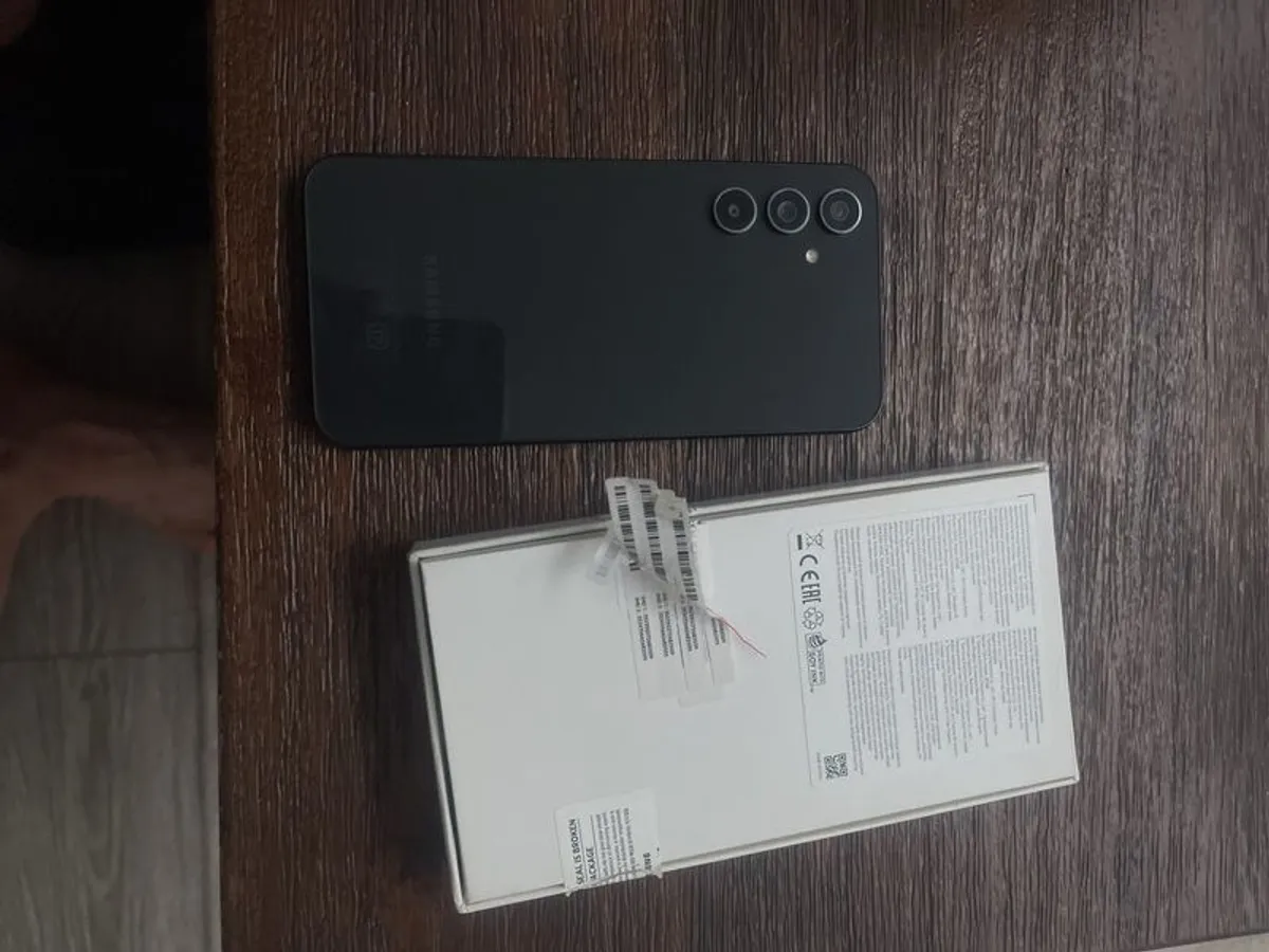 Samsung A54 5g - Image 4