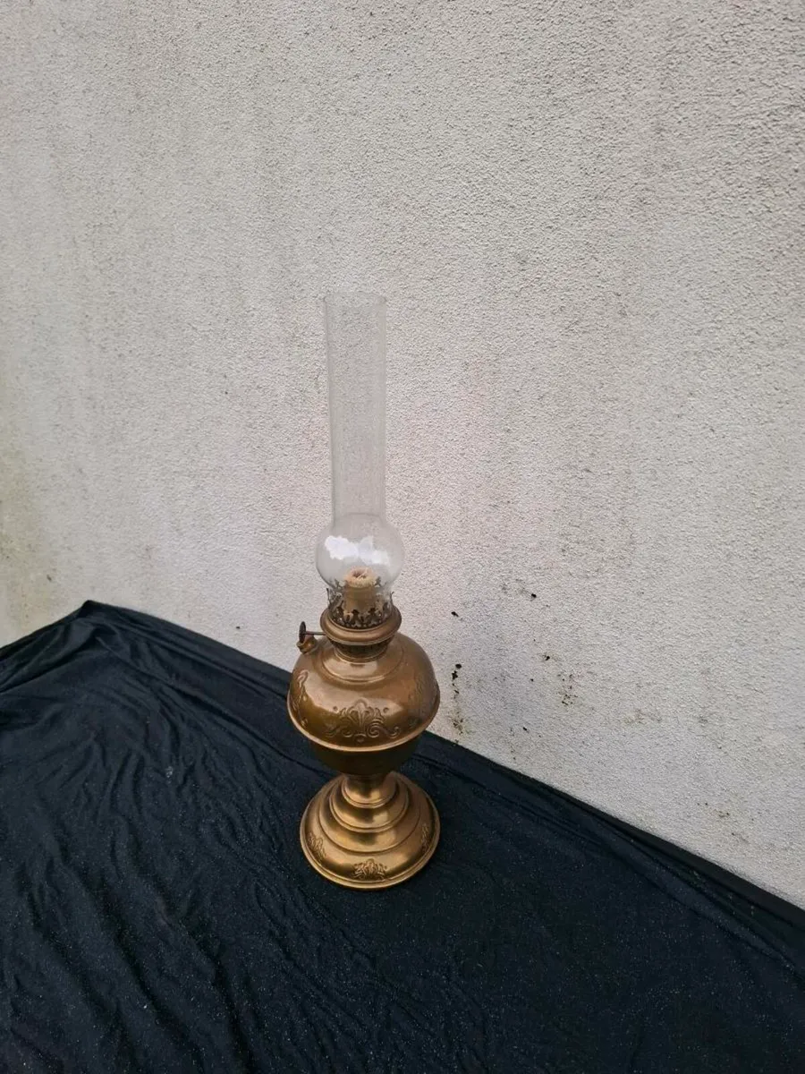 Brass parafin lamp - Image 1