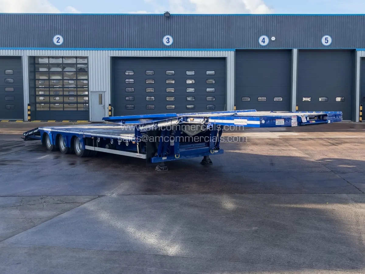 2019 DENNISON LOW LOADER - Image 1