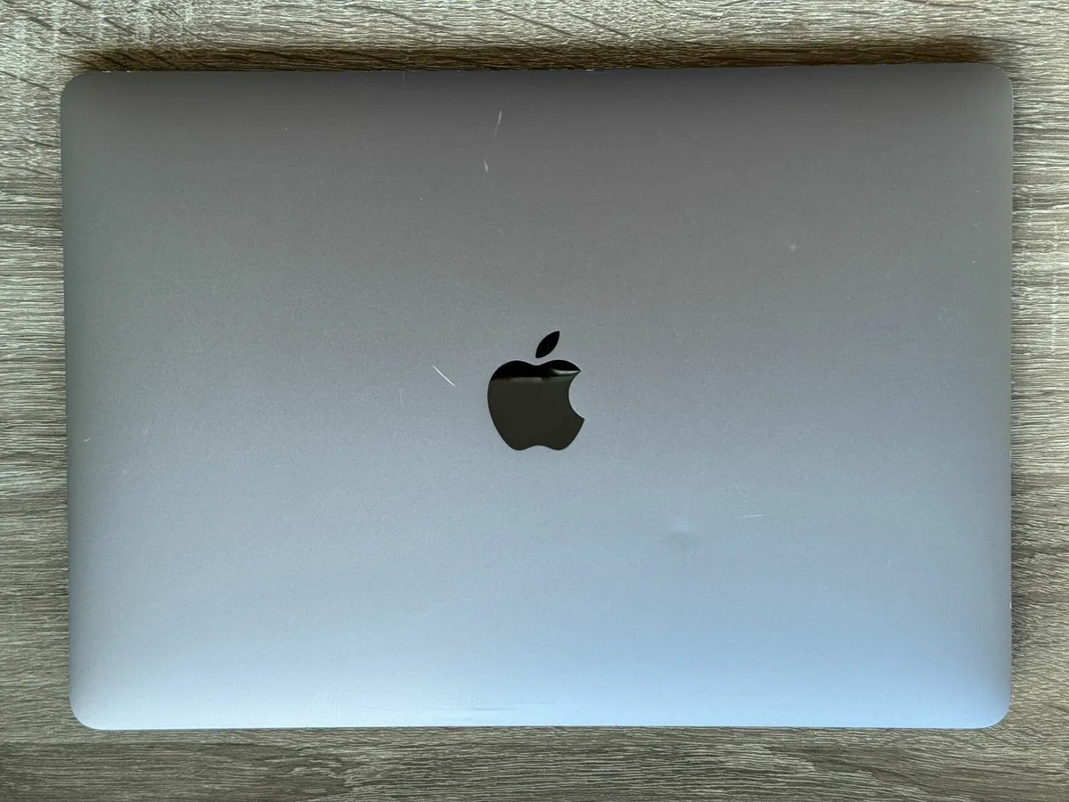 MacBook Air 2020 M1 13.3" Laptop - Image 4