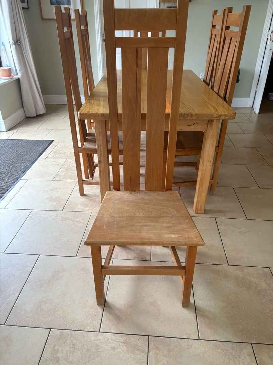 Spalted beech table and chairs - Image 2