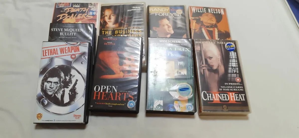 Video tapes-VHS cassettes - Image 1