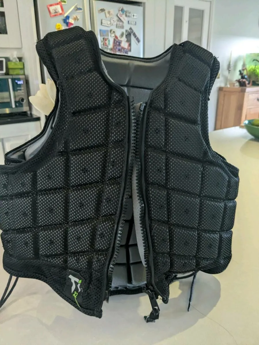 Riding Back Protector - Image 4