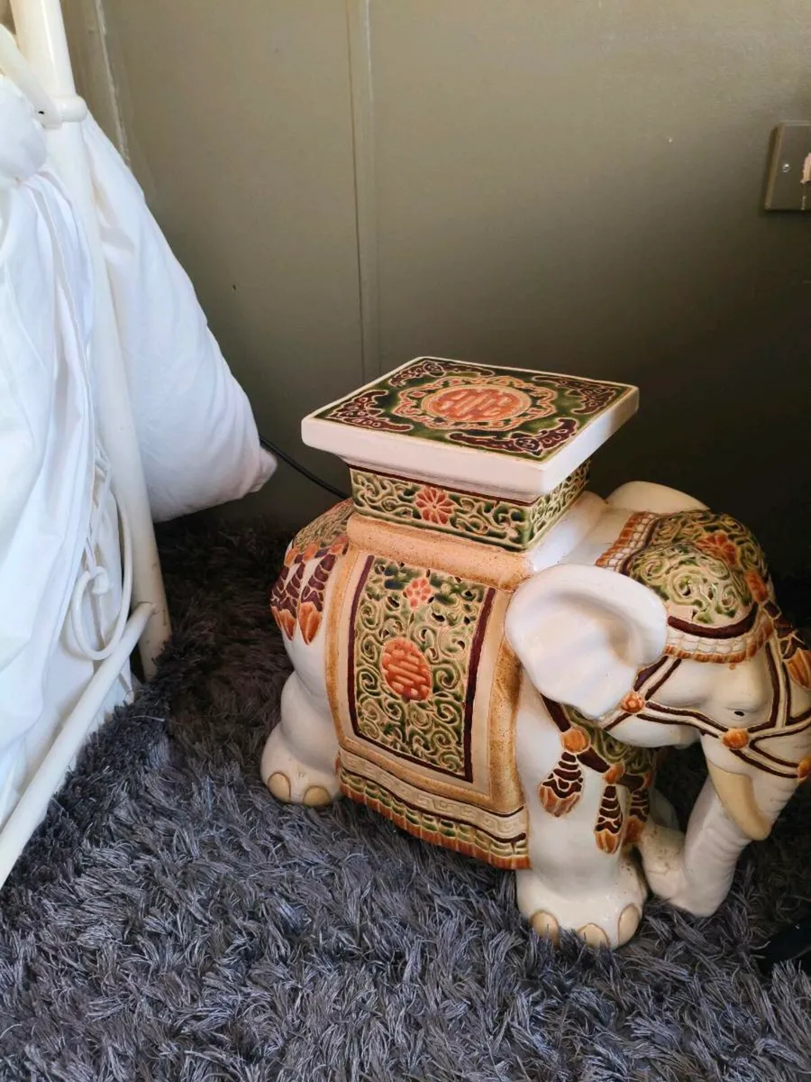 Selling my beautiful elephant 100 euro - Image 4