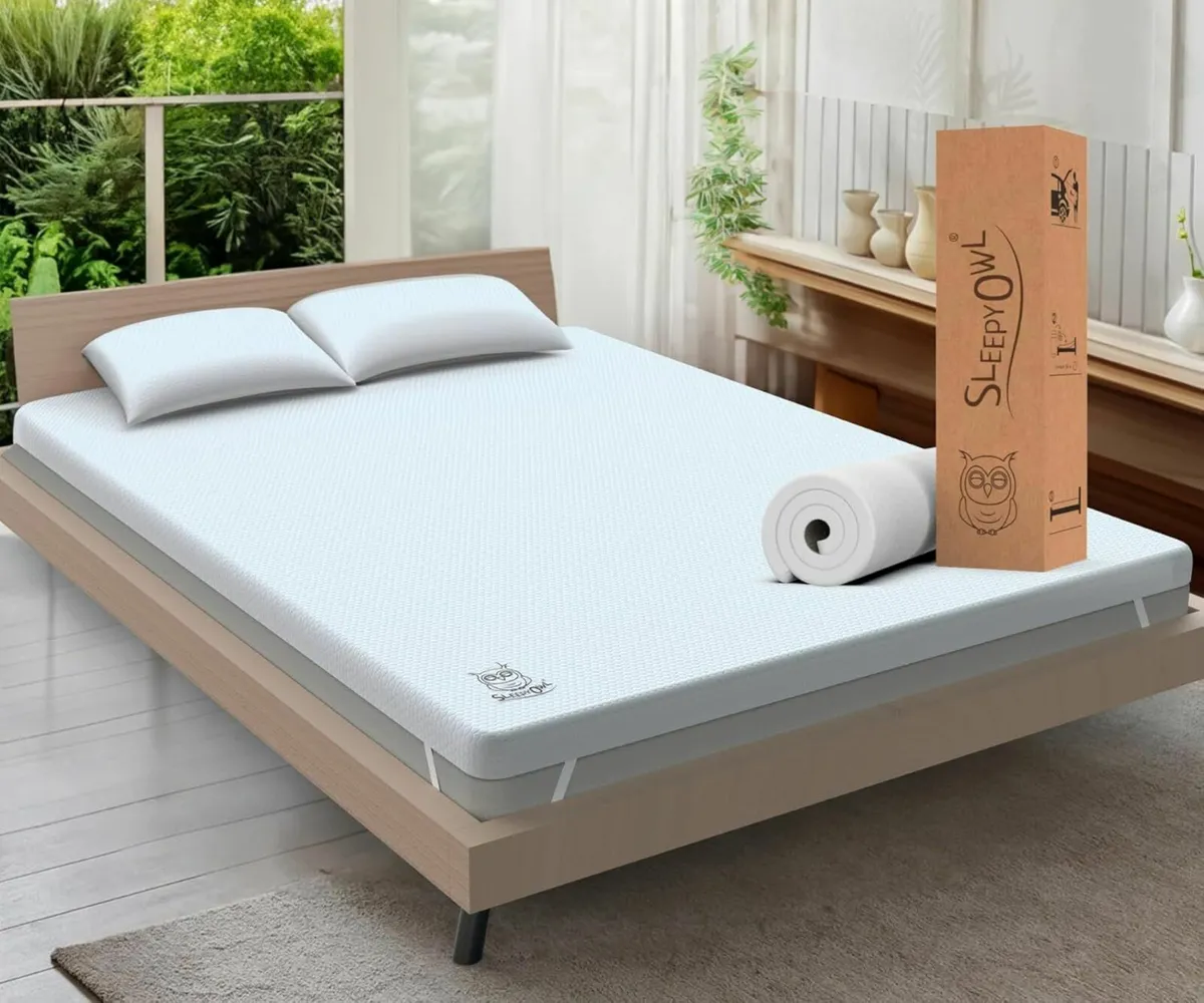 4 Inch Memory Foam Mattress Topper SMALL DOUBLE - Image 1