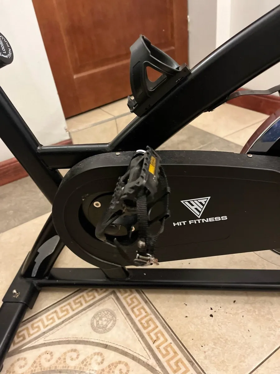 Exercise bike - Image 2