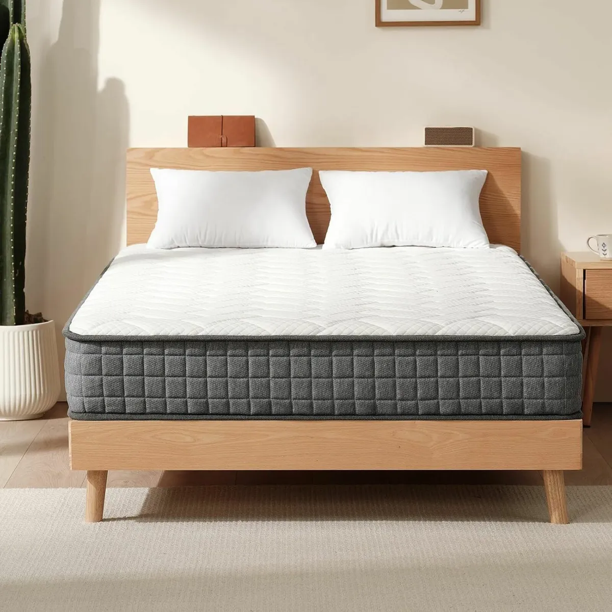 Hybrid Foam and Spring Mattress Grey White Medium - Image 3