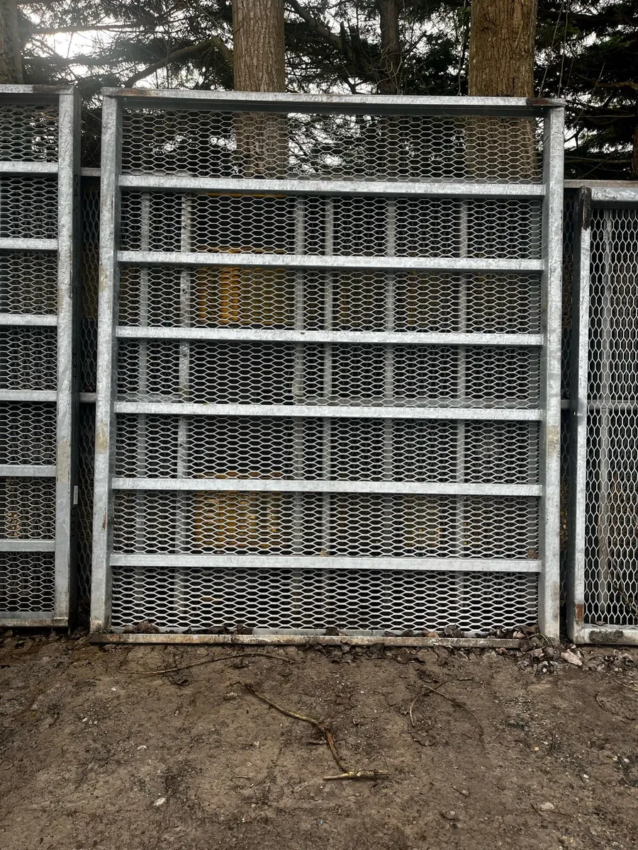 10x8 galvanised steel decks x2 - Image 2