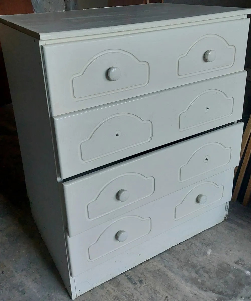 Drawers, 4 drawer chest of drawers - Image 1