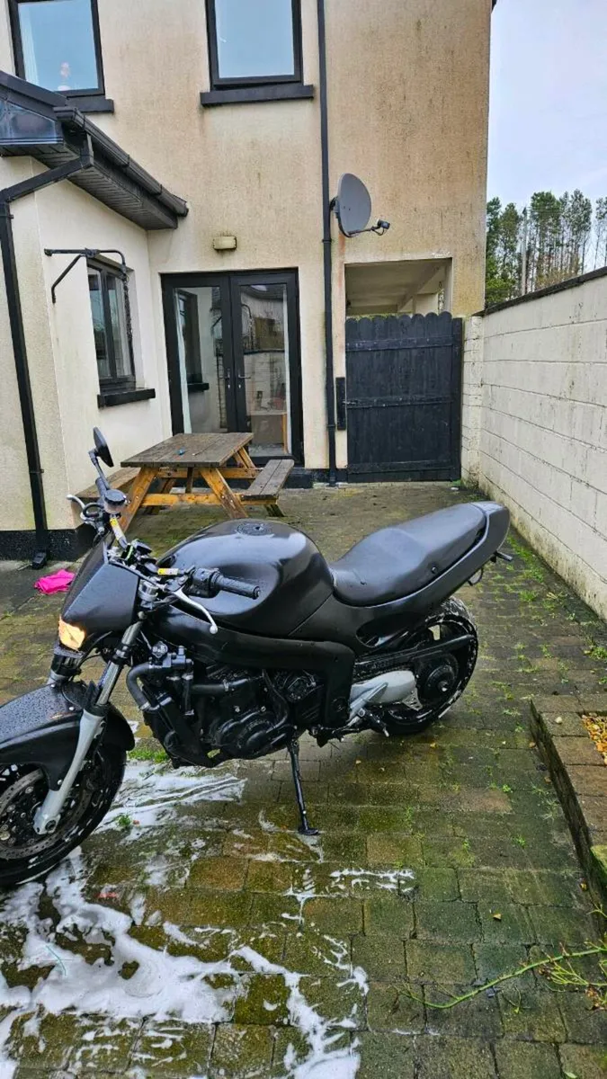 Triumph sprint 955i - Image 4