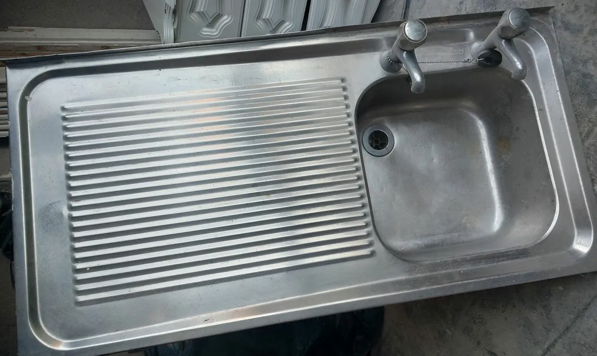 Stainless steel sink, kitchen, utility/workshop - Image 1