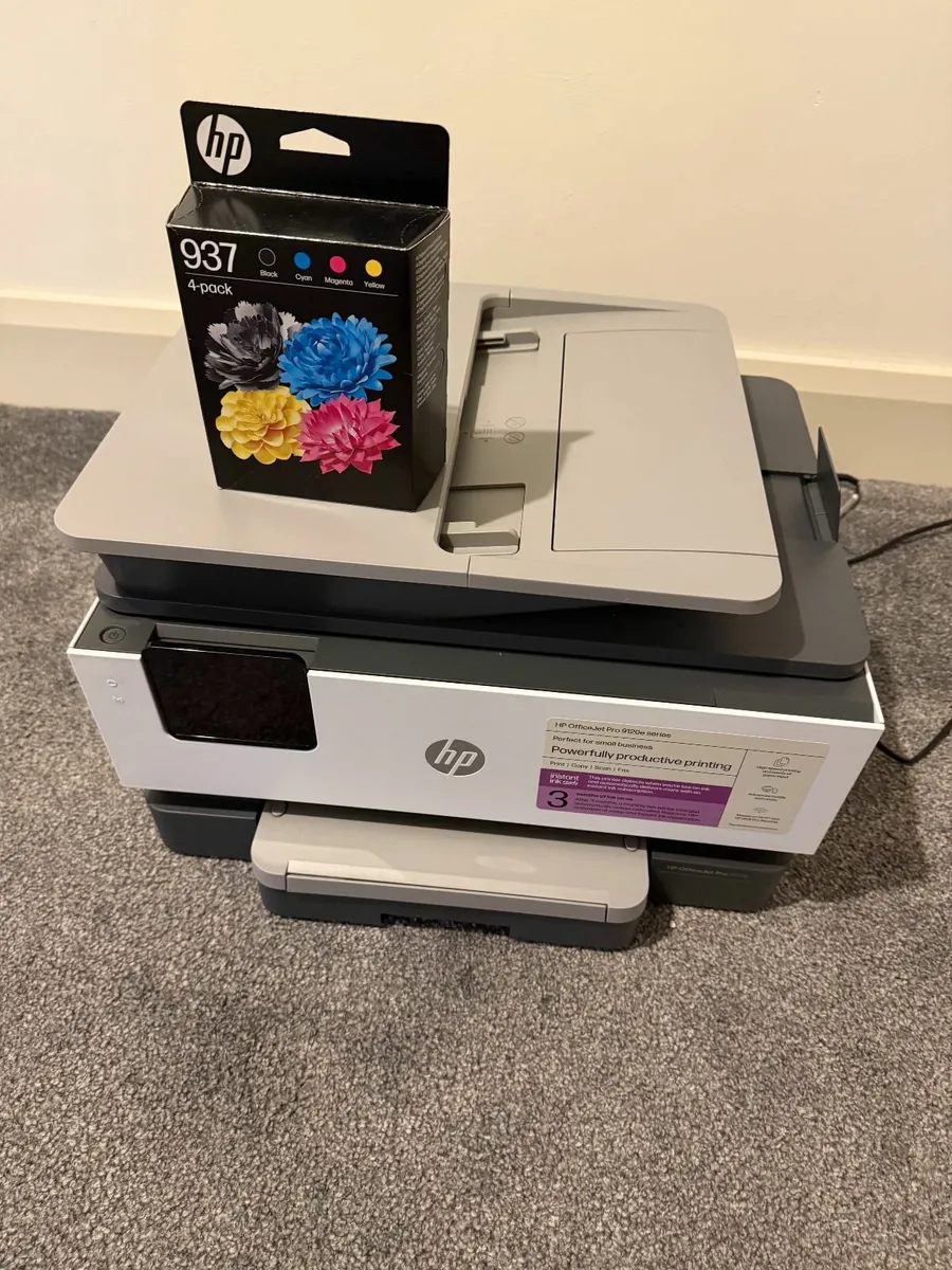 Laser printer with ink refill - Image 1