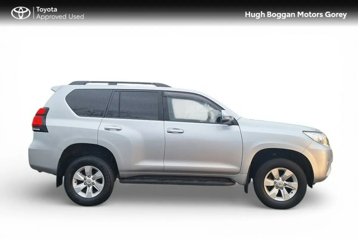 Toyota Land Cruiser LAND CRU LWB COMMERCIAL 4DR CR - Image 3