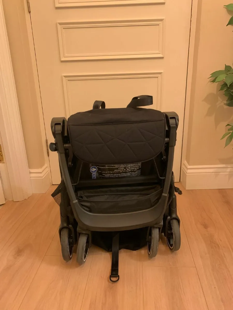 Silver Cross Clic Stroller / Pram / Buggie - Image 3