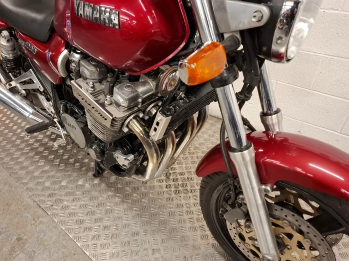 YAMAHA XJR 1200 1996 - Image 4