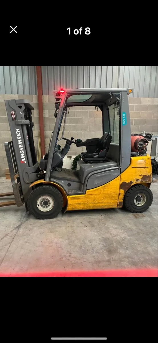 Forklift for sale - Image 1