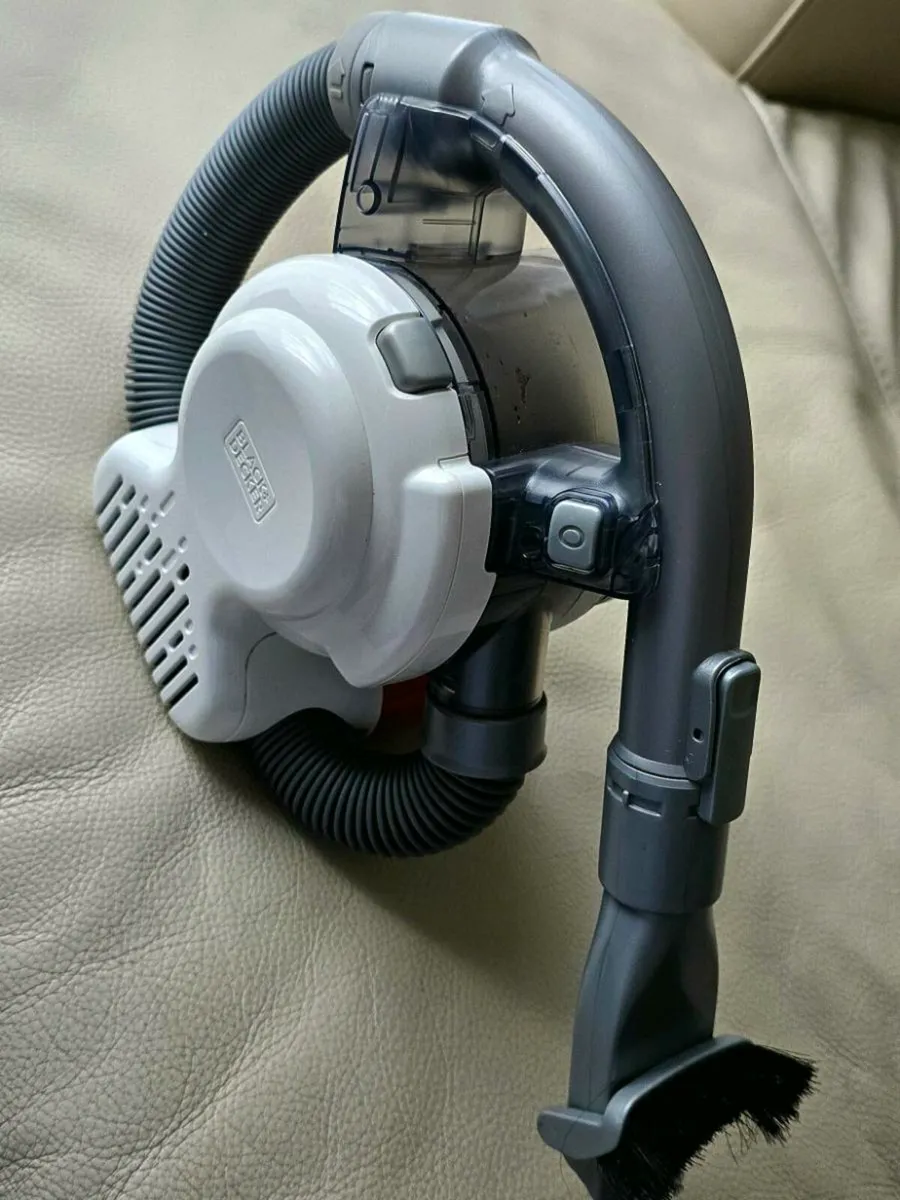 Black & Decker Flexi Cordless Handheld Vacuum Clea - Image 2