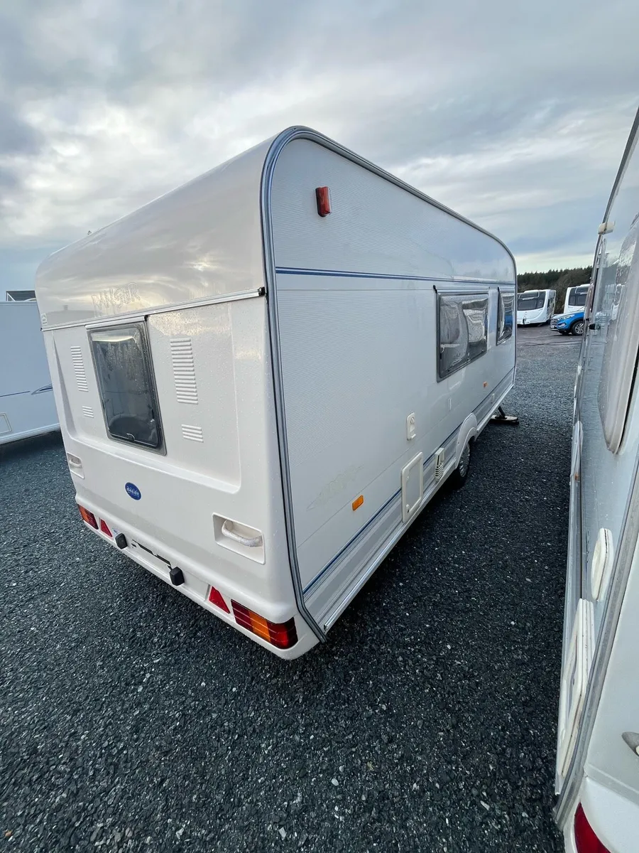 Lovely starter van in fantastic condition - Image 2